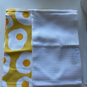 Crate&Barrel Yellow and White Egg-Pattern Kitchen Towel Set